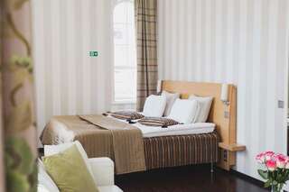 Отель Hotel Epoque & Apartments Пиетарсаари Двухместный номер «Гранд» Делюкс с 1 кроватью-4